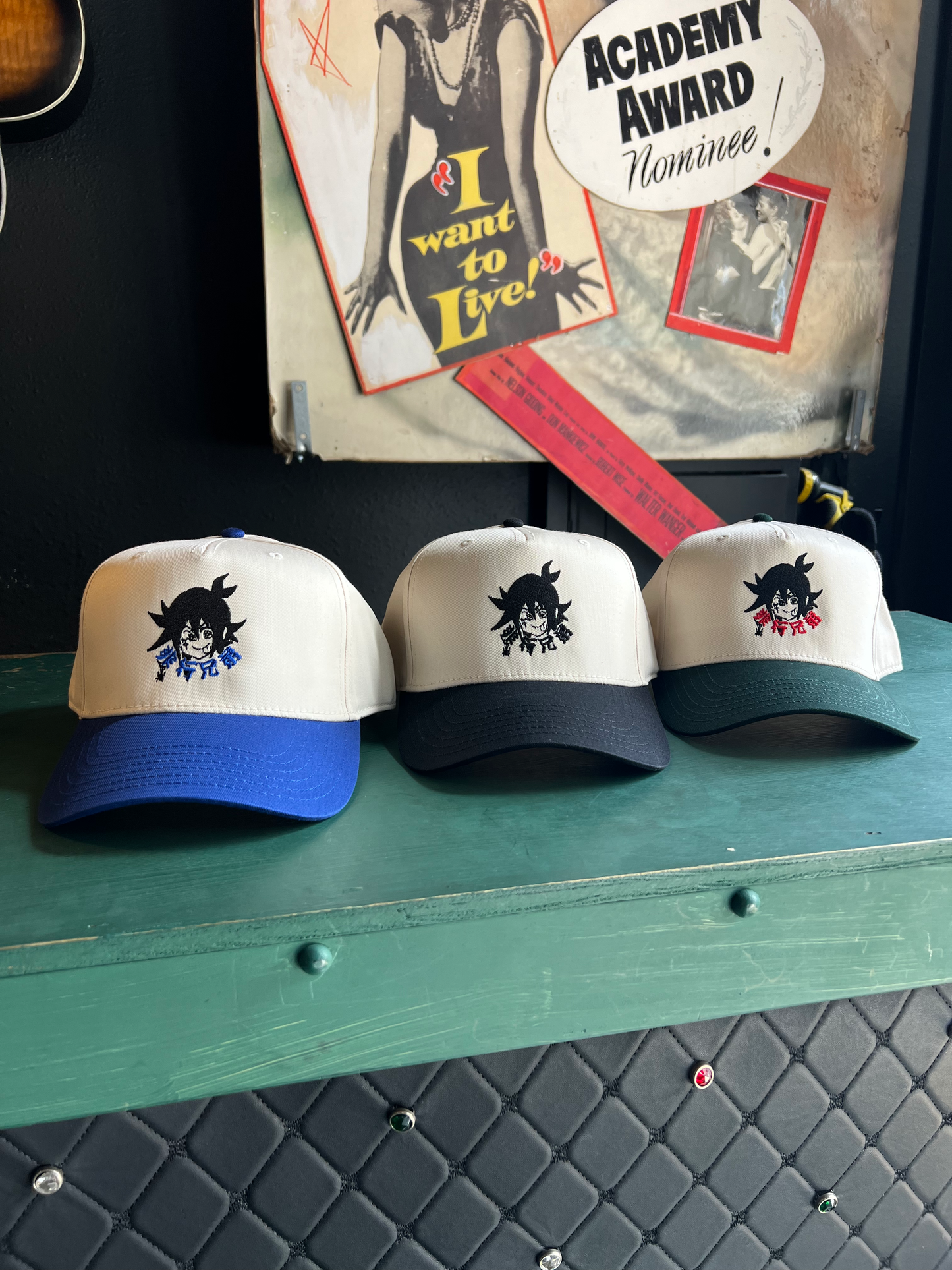 "Chiaki" 5 Panel Snap Back Cap in Green/Natural