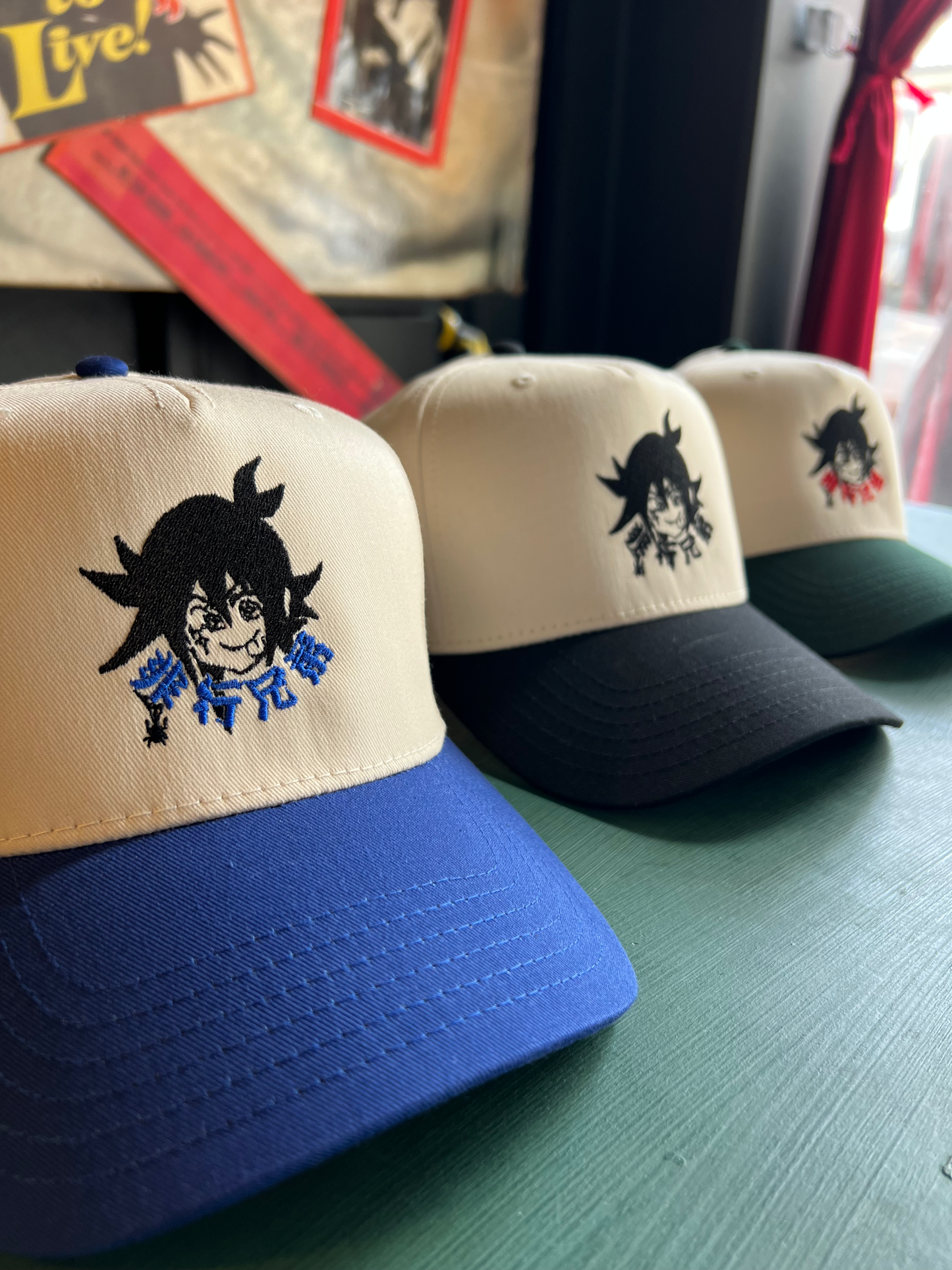 "Chiaki" 5 Panel Snap Back Cap in Blue/Natural