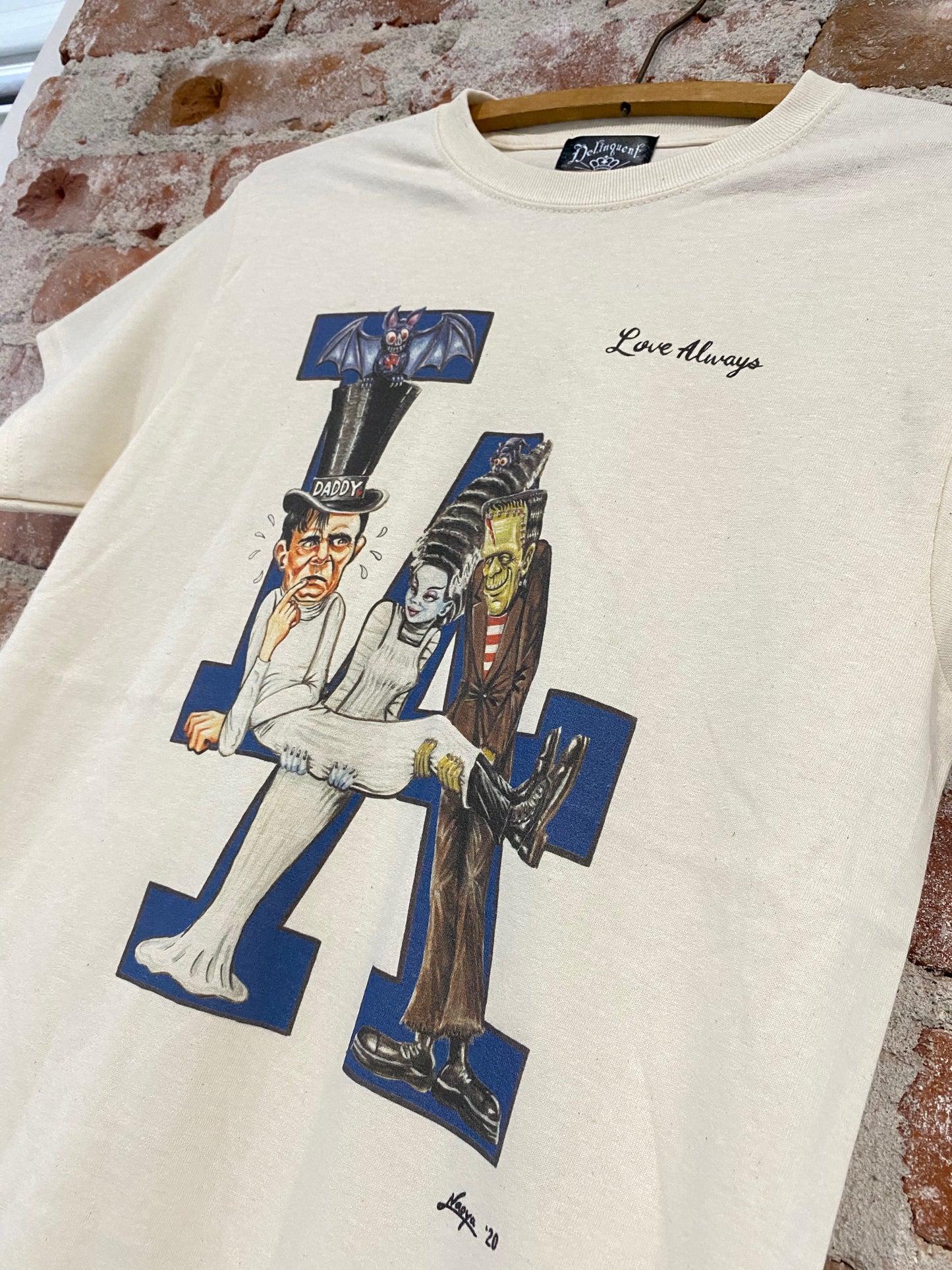LA Monster Tee in Natural
