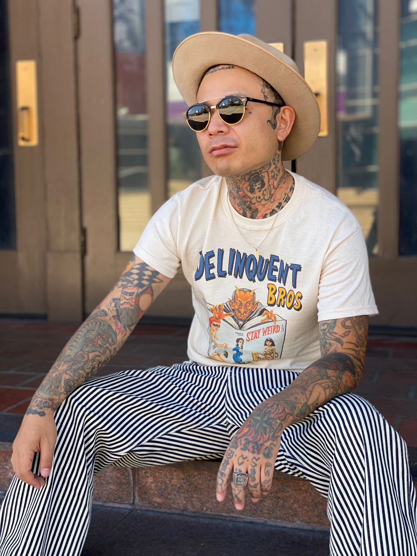 Stay Weird Tee in Natural