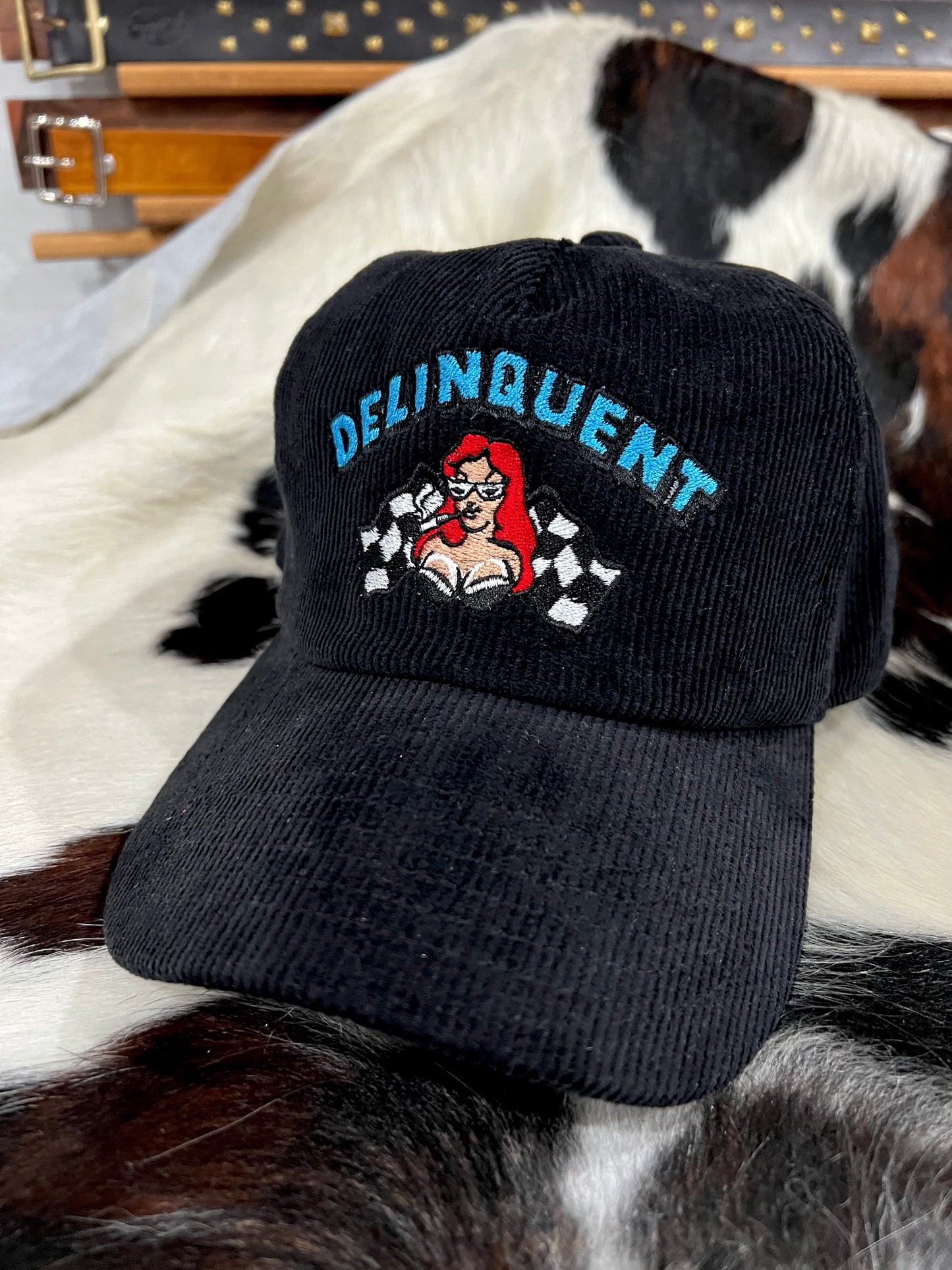 "Faster,Baby"Corduroy Snap Back Cap in Black