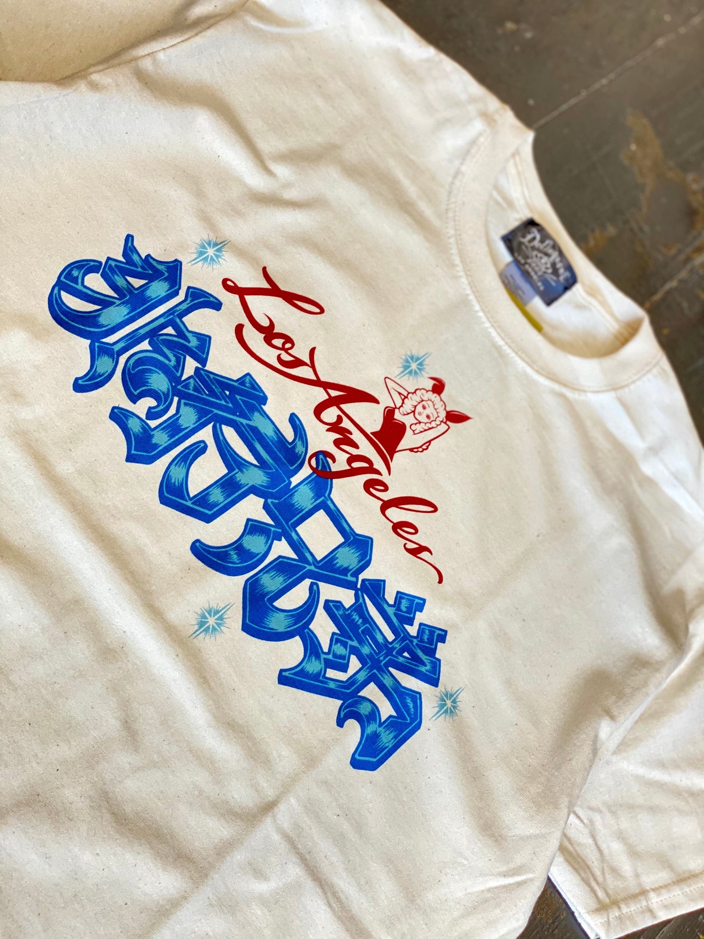 非行兄弟 Bunny Girl Tee in Natural