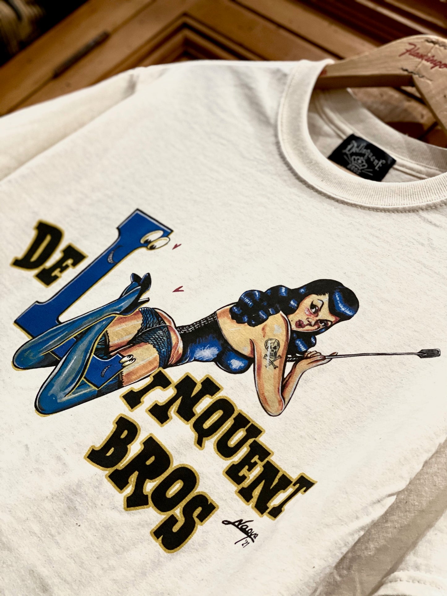LA Woman Tee in Natural