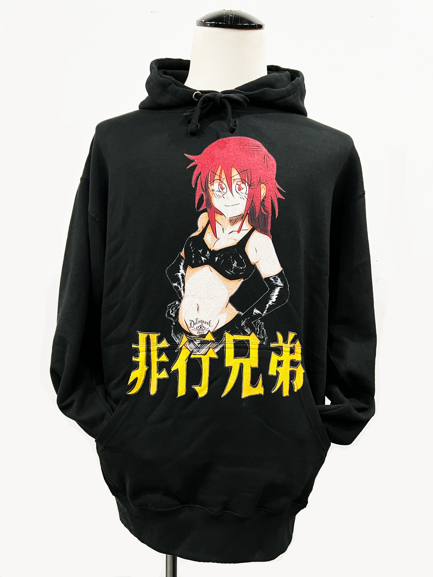 "Misaki" Hoodie in Black