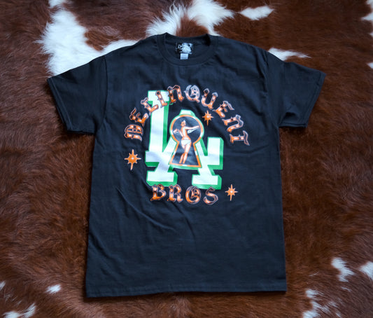 "Peek a Boo" Tee in Black.